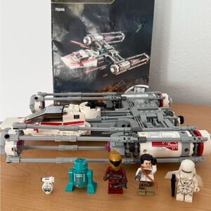 Lego Star Wars set 75249 Resistance Y-Wing Starfighter